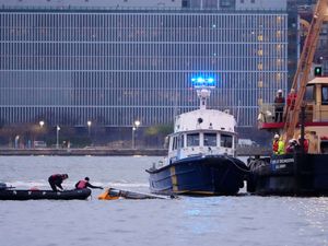 Supporting image for story: Company running sightseeing helicopter in fatal US crash to cease operations