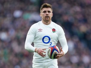 Supporting image for story: Henry Slade watches on as England ramp up preparations for autumn internationals