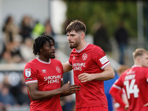 Supporting image for story: Shrewsbury boss Paul Hurst explains Tom Bloxham's starting line-up absence 