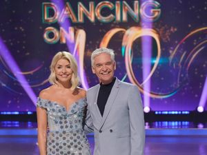 Supporting image for story: Jayne Torvill reveals injury during Dancing On Ice props week