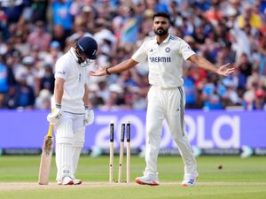 Supporting image for story: Marcus Trescothick says England ‘not stupid enough’ to dismiss draw