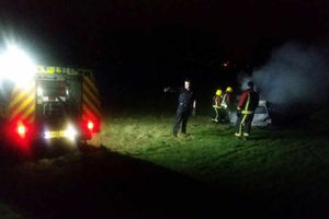 The car fire in Bushbury. Photo: @GreenWatch_FP