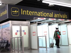 Supporting image for story: Greece defends pandemic handling as England faces pressure over quarantine rules