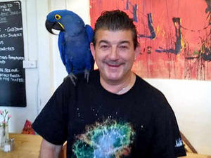 Supporting image for story: Wolverhampton panto star John Altman warms up with parrot