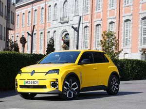 Supporting image for story: These are the best compact EVs