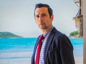 Supporting image for story: Death In Paradise star Ralf Little raises £25,000 for stray dogs in Caribbean