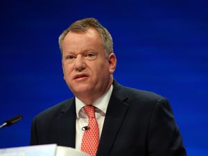 Supporting image for story: Lord Frost warns Johnson he has until the autumn to save his premiership