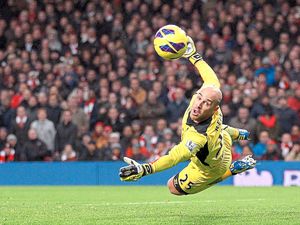 Supporting image for story: Pepe Reina up for the survival battle after sealing Aston Villa move