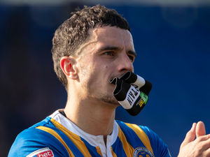 Supporting image for story: Sam Ricketts says ‘warrior’ Ollie Norburn will fight on for Shrewsbury Town