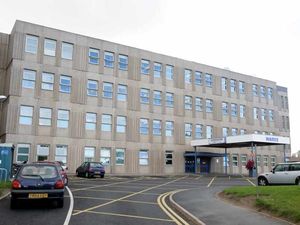 Supporting image for story: New mothers praise maternity services in Shrewsbury