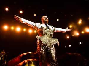 Supporting image for story: Sam Smith returns to the stage following several weeks of enforced vocal rest