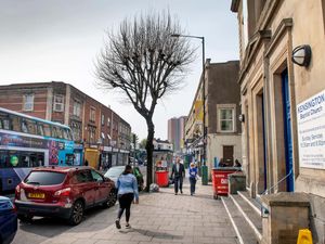 Supporting image for story: Man dies in hospital after stabbing in Bristol