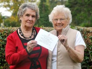 Supporting image for story: Royal thank you for land girl pals