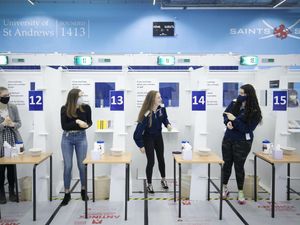 Supporting image for story: Nearly a third of students dissatisfied with academic experience this term – ONS