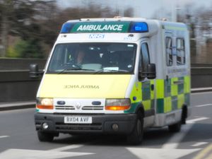 Supporting image for story: Paramedics ‘chastised’ for using better PPE on lockdown callouts – inquiry told