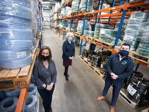 Supporting image for story: MET Recruitment signs Winster deal to support hose specialist’s future expansion