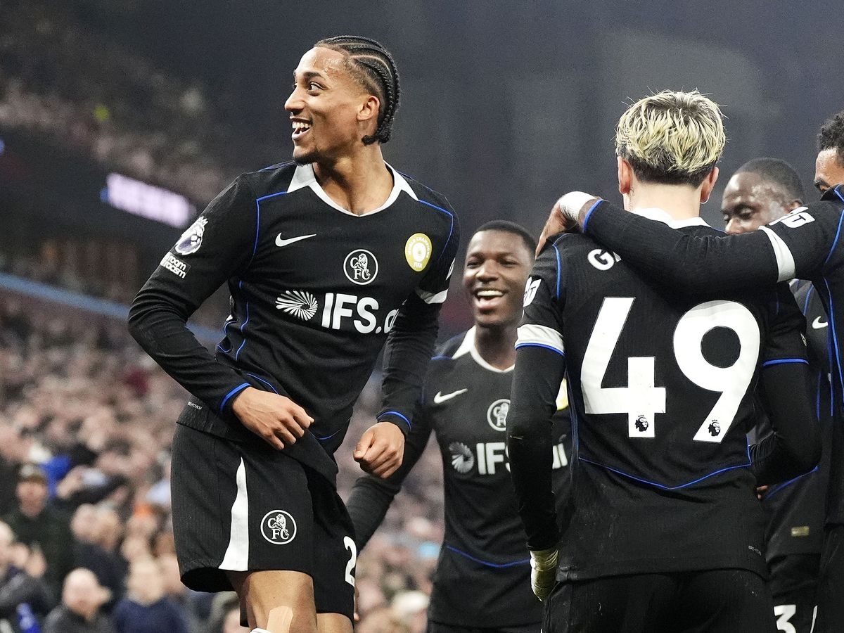 Joao Pedro treble helps Chelsea close gap on fourth-placed Villa to three points