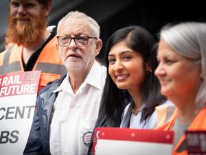 Supporting image for story: Discussions ongoing and foundations of new party soon, says Corbyn