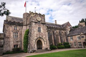 Supporting image for story