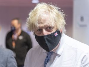 Supporting image for story: PM hails vaccination effort for ‘incomparably better’ New Year’s Eve