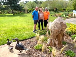 Phil, Jess, Mel, and Humphrey