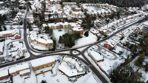 Supporting image for story: Reader picture: A bird's-eye view of snow coverage over Compton