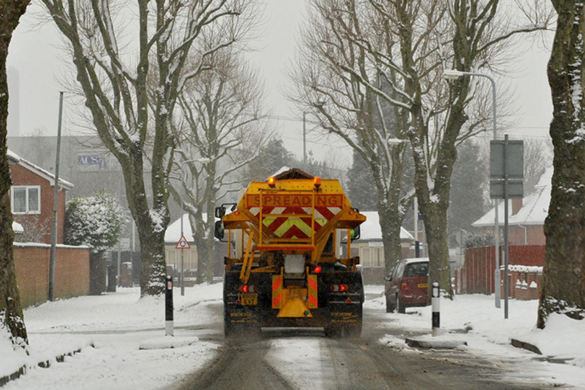 Wolverhampton Council deploy road gritters as temperatures drop to zero degrees Wolverhampton Council deploy road gritters as temperatures drop to zero degrees