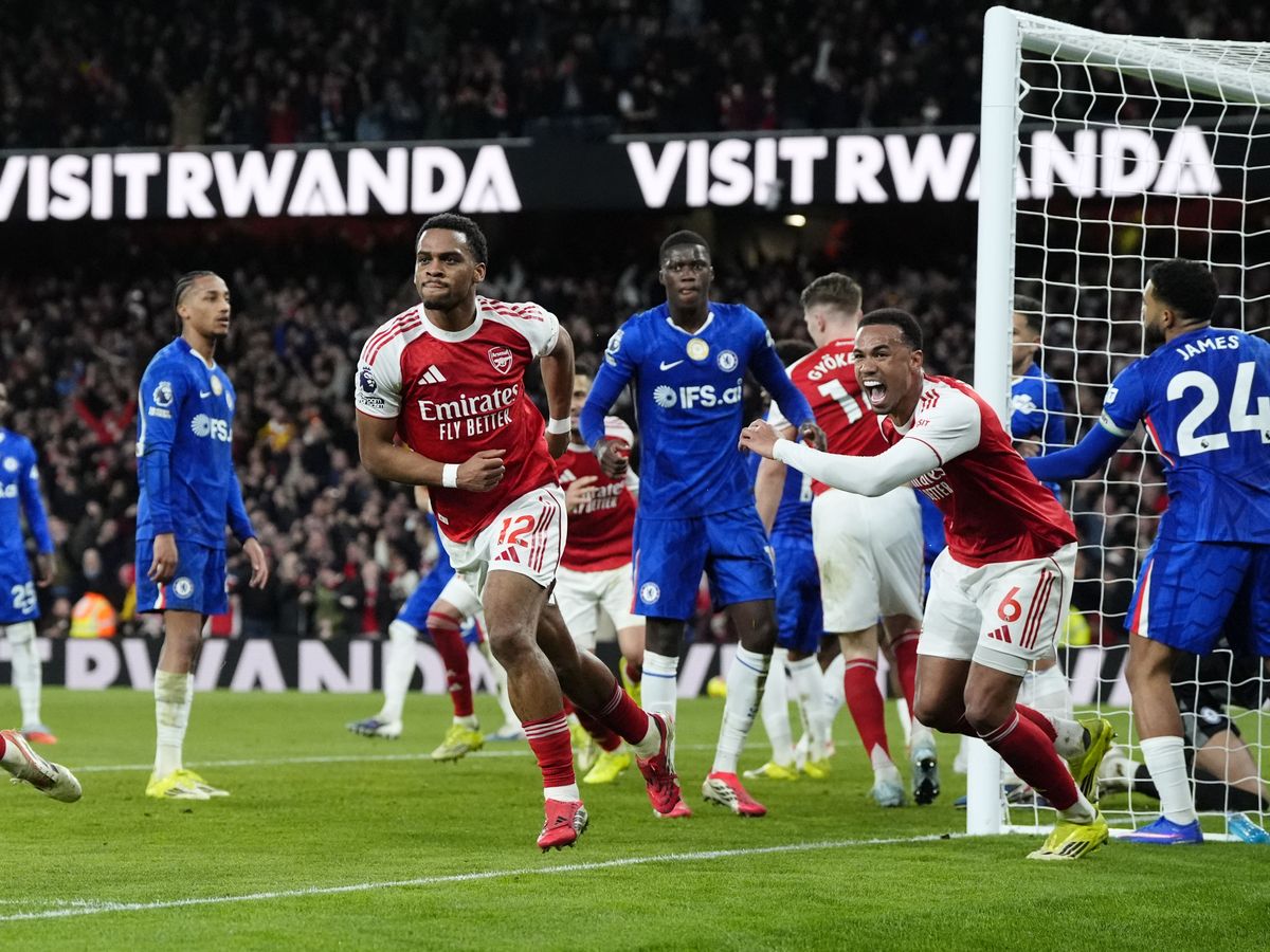 Jurrien Timber hands Arsenal crucial win over 10-man Chelsea