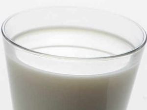 Supporting image for story: Farm crisis talks as milk price cut hits profits