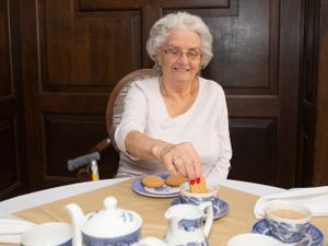 Supporting image for story: Residents put to task to find the best biscuit for dunking