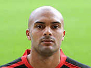 Supporting image for story: Ikeme joins Charlton on loan