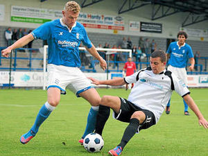 Supporting image for story: AFC Telford snap up Shrewsbury Town old-boy Steven Leslie