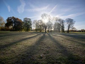 Supporting image for story: #WinterIsHere trends on Twitter as UK temperatures plummet