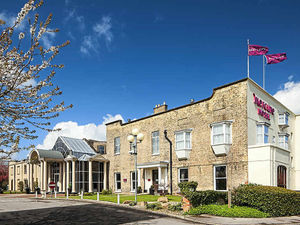 Supporting image for story: Having a grand old time in historic York