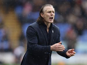 Supporting image for story: Horses for courses for Gareth Ainsworth in Shrewsbury Town battle