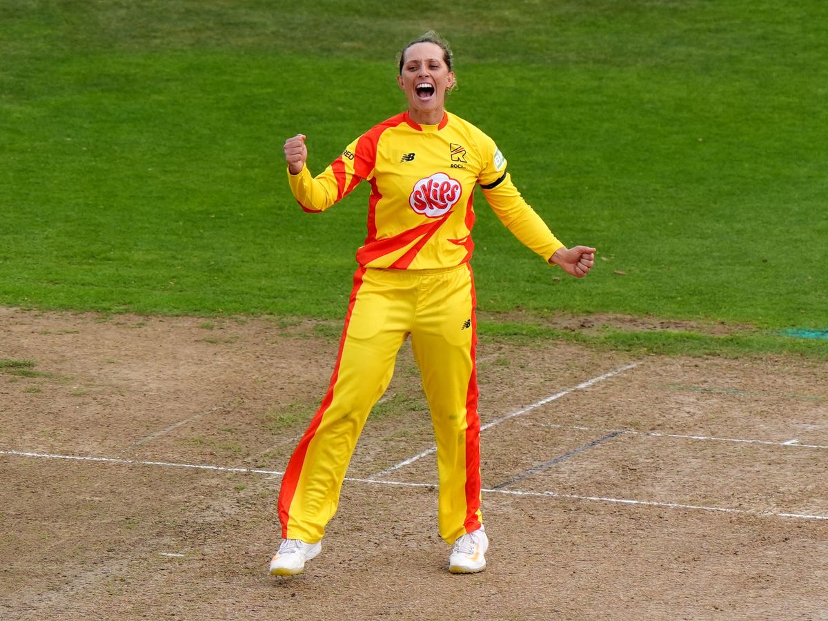 Alexa Stonehouse and Ash Gardner lead Trent Rockets to six-wicket win