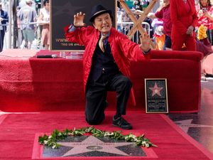 Supporting image for story: James Hong joined by traditional lion dancers at Hollywood Walk of Fame ceremony