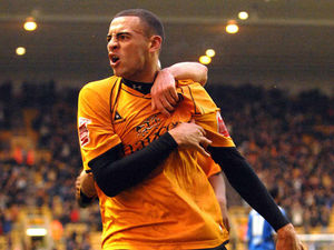 Supporting image for story: Wolves bid to beat loan deadline for Craig Davies
