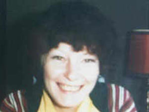 Supporting image for story: Gran died after wrong x-ray shown to doctor