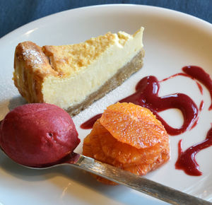 Sweet treat – white chocolate cheesescake