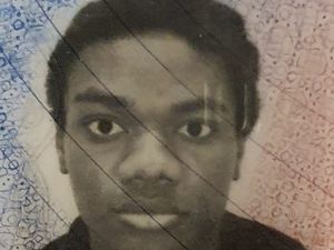 Supporting image for story: Police searching for missing 22-year-old from Bilston who left house with no shoes 