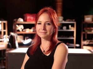 Supporting image for story: Superstar scientist Alice Roberts brings her Ancestors tour to Shrewsbury