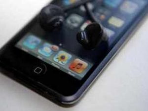 Supporting image for story: iPod cookery doesn't get tougher than this people