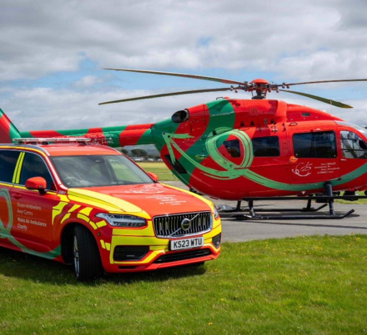 Councillors back motion to support rapid response vehicles to deal with medical emergencies after Air Ambulance helicopter leave Welshpool