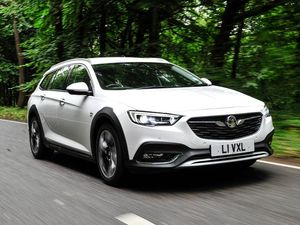 Supporting image for story: Vauxhall drops ‘ever-more niche’ Insignia Country Tourer from line-up