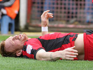 Supporting image for story: Steve Jones boost for Saddlers
