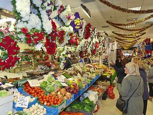 Supporting image for story: Wolverhampton markets gear up for Christmas