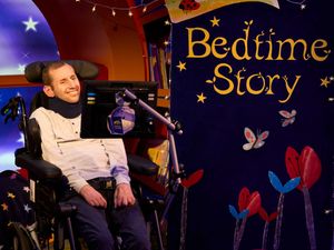 Supporting image for story: Ex-rugby star Rob Burrow to read CBeebies Bedtime Story using special technology
