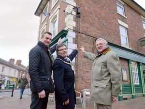 Supporting image for story: Boxing hero Richie Woodhall is knockout guest of honour at launch of Shifnal CCTV