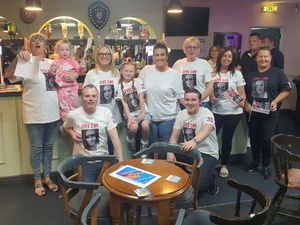 Supporting image for story: Singing sensation Amy Lou wows Tipton snooker hall punters ahead of Britain's Got Talent finals